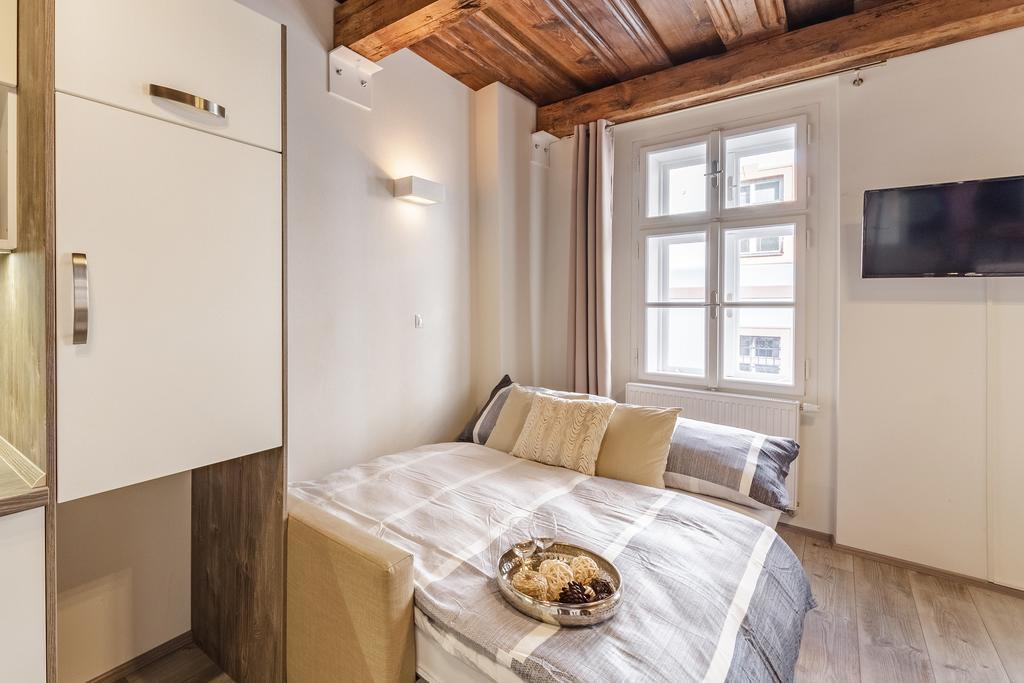 Downtown Royal Apartments Ceske Budejovice Esterno foto