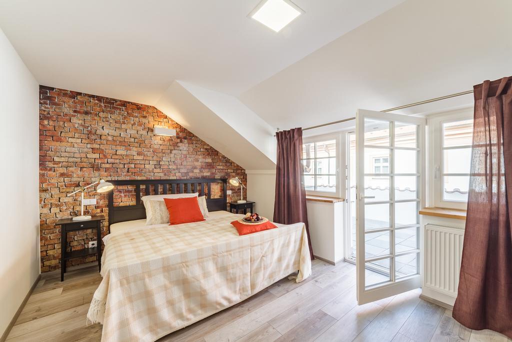 Downtown Royal Apartments Ceske Budejovice Esterno foto